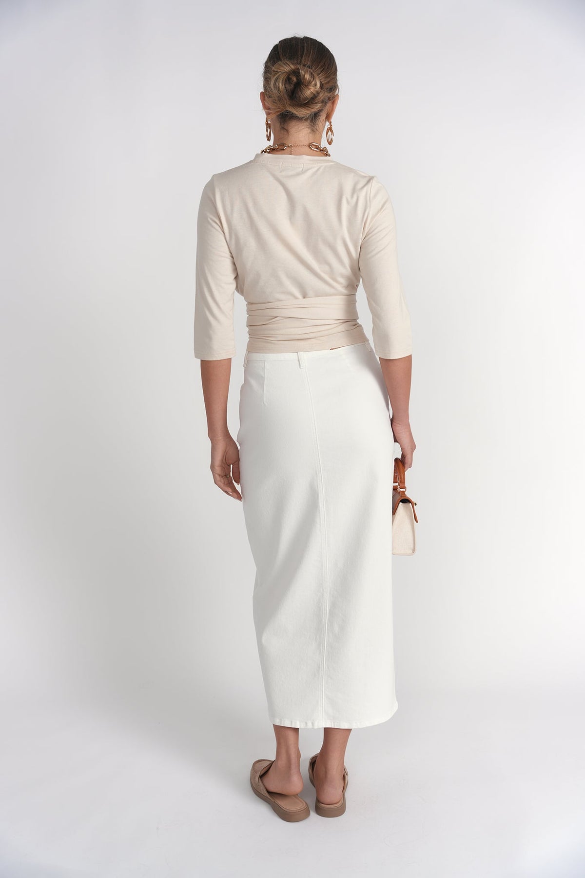 Contrast Pocket Midi Skirt- White Denim