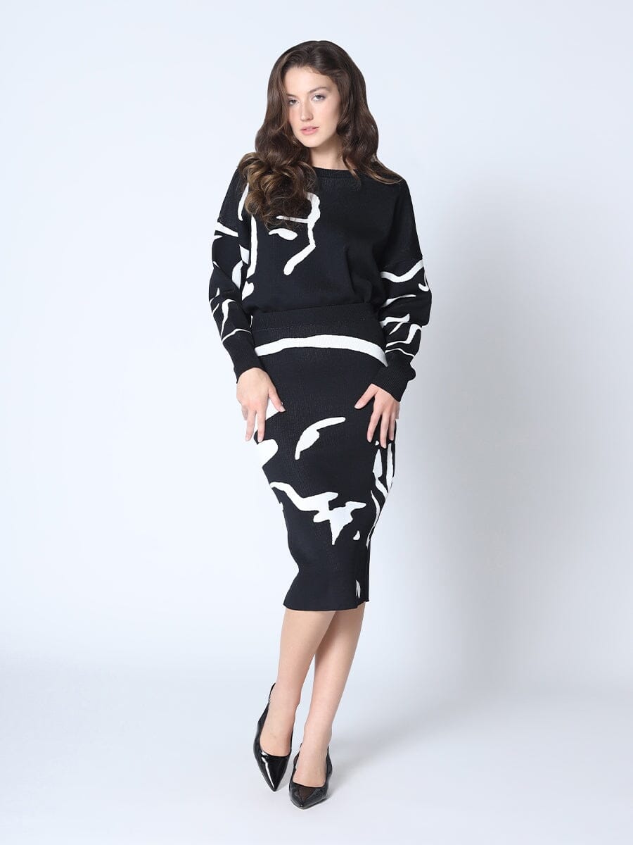 Gracia Fashion Women's Face-Line Printing Bodycon Knit Skirt w/Back Slit