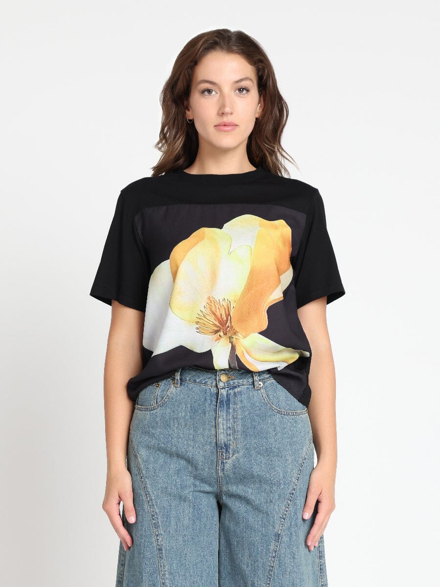 Gracia Fashion Women's Flower Print Design T-Shirt